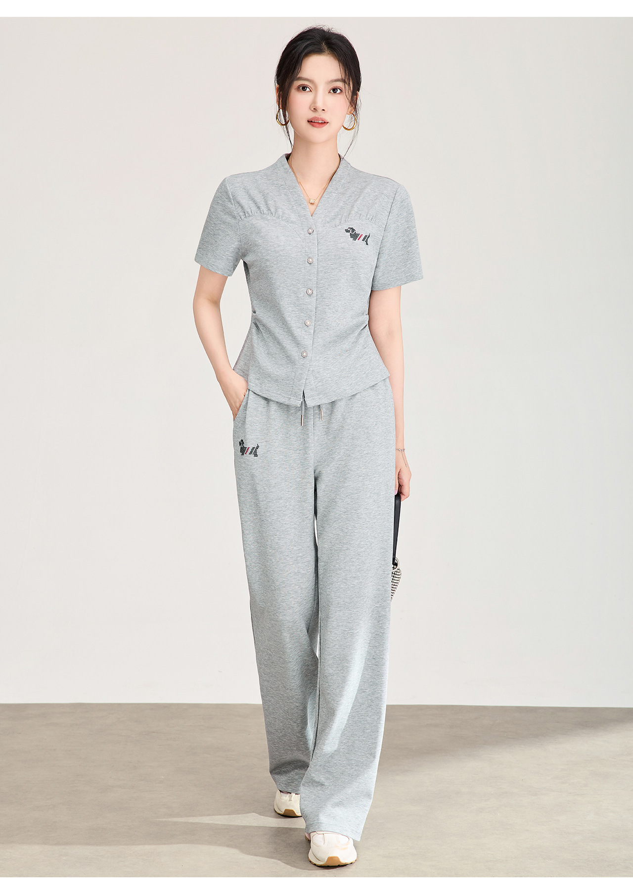 Bộ thể thao nữ mùa hè áo thun cổ tròn tay ngắn + quần ống rộng cao cấp — màu xanh navy chi tiết 19