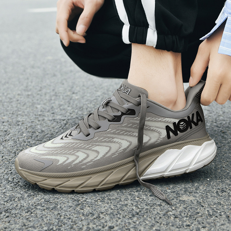 2025 nueva tendencia de moda transfronteriza al aire libre amortiguación ejercicio matutino sprint correr zapatos de moda zapatos ligeros y transpirables para caminar
