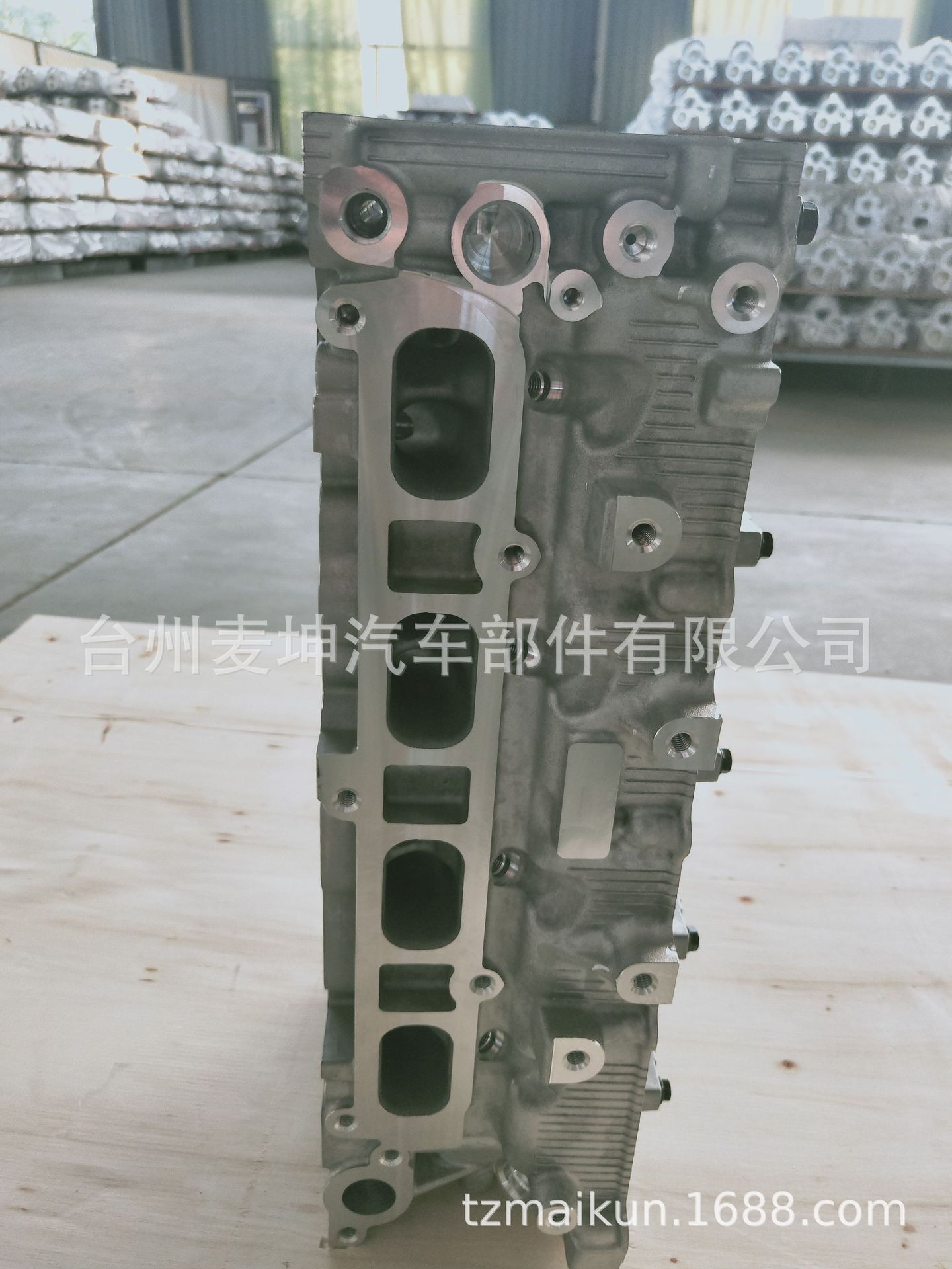 Supply high quality 4N15 cylinder head cylinder head cylinder head assembly 1005C961,1005C644