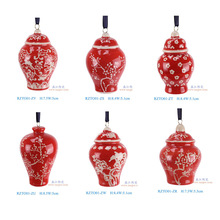 喜庆红色陶瓷饰品圣诞节树装饰吊坠陶瓷小将军罐梅瓶风铃车载挂饰