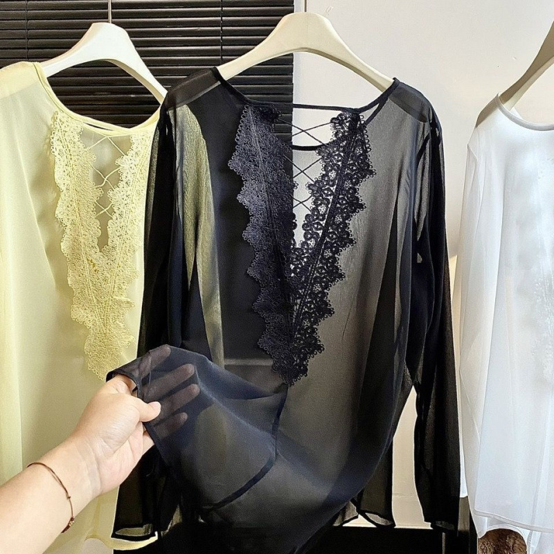 Backless Lace Patchwork Shirt for Women, 2026 Summer New Stylish Chic Slim-Fit Long-Sleeve Sun Protection Top