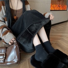 灯芯绒大码女装加绒加厚半身裙2024秋冬a字显瘦韩版中长女裙高腰