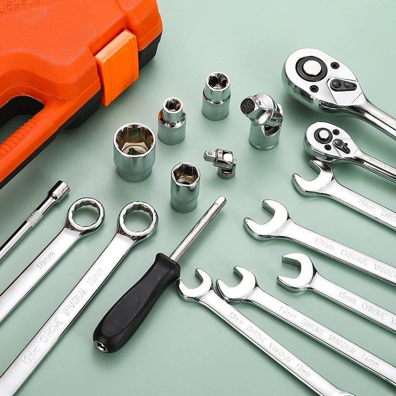 61 pieces of auto repair tools automobile repair sleeve sleeve group sleeve wrench two -purpose wrench combination tool