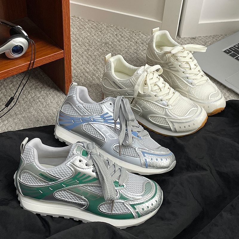 Pise en la malla de mierda, zapatos de entrenamiento alemanes transpirables, verano para mujer, nuevos zapatos Forrest de suela gruesa, zapatos deportivos casuales, pies no cansados