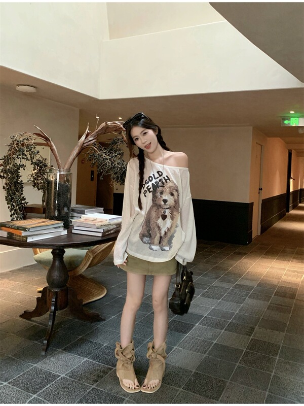 小狗印花斜肩长袖薄款T恤女夏季微透防晒衫小众宽松休闲露肩上衣|undefined