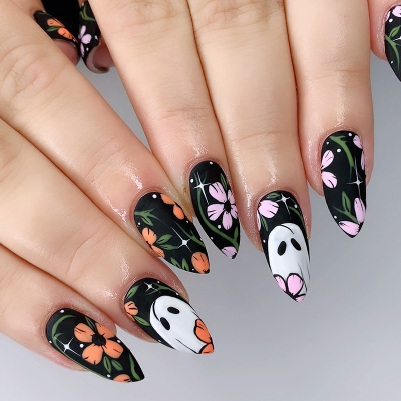 European and American Style Halloween Series Dark Style Ghost Painted Nail Stickers Matte Fake Nails