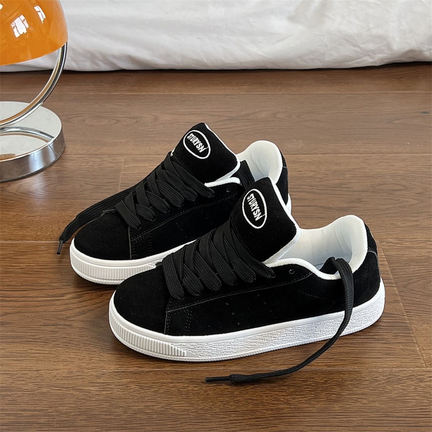 35-44 Hombres y mujeres nicho retro zapatos de skate negro nuevo estilo de moda nuevo estilo chino callejero estudiantes zapatos casuales mujeres