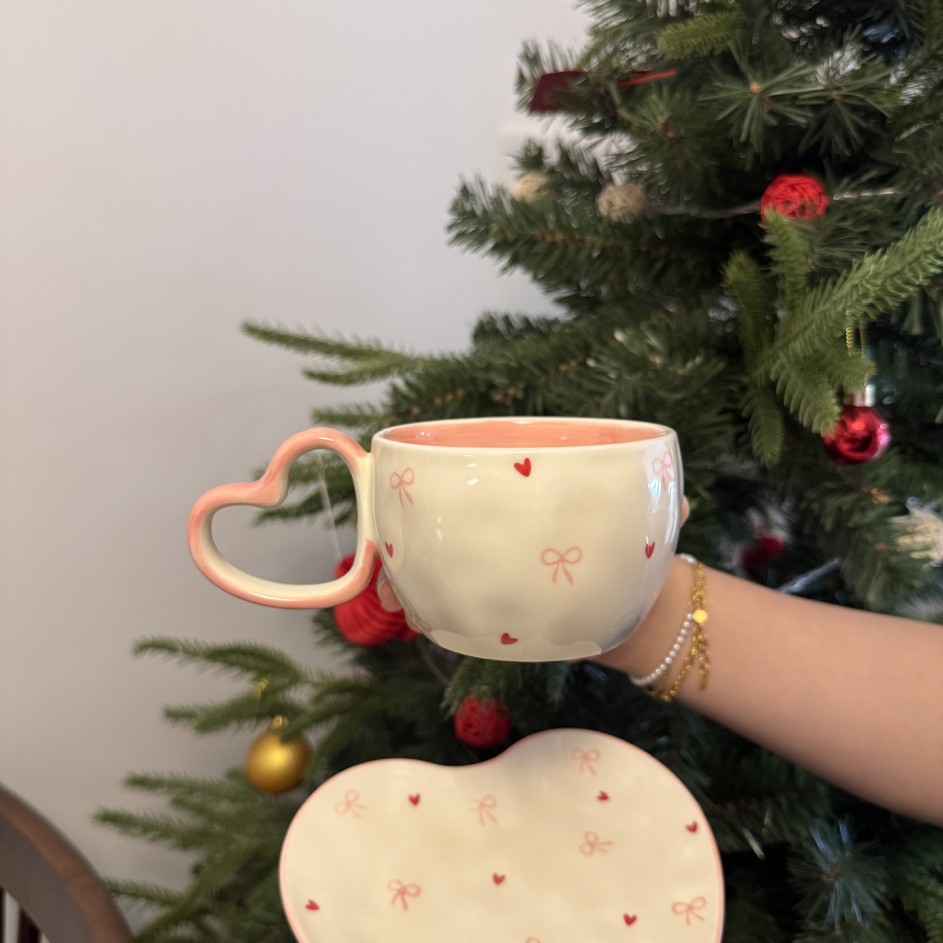 Estilo coreano inswind mano mano amor taza de café plato taza de cerámica dibujada a mano taza de desayuno exclusiva transfronteriza
