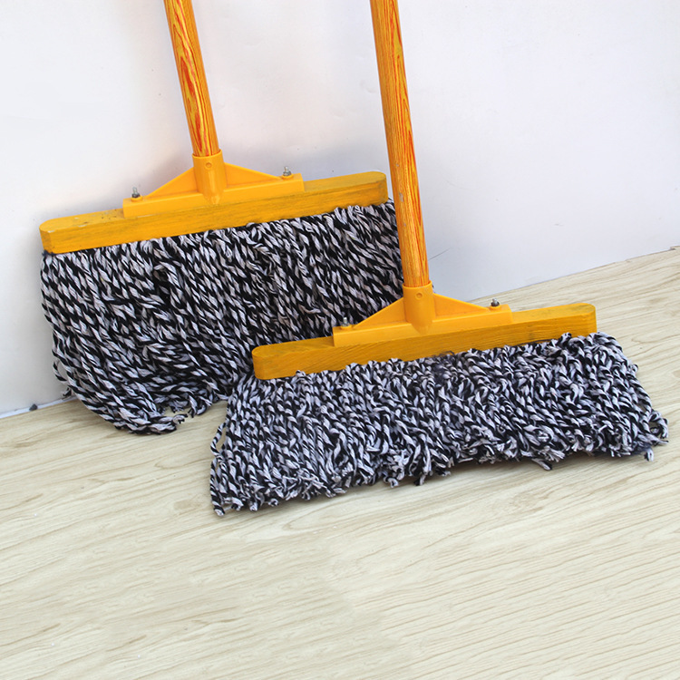 Ordinary Wooden Handle Black Line Mop, Cotton Yarn Mop, Export Trade, Large Quantities at Favorable Prices, Yellow Wood 38cm Mop