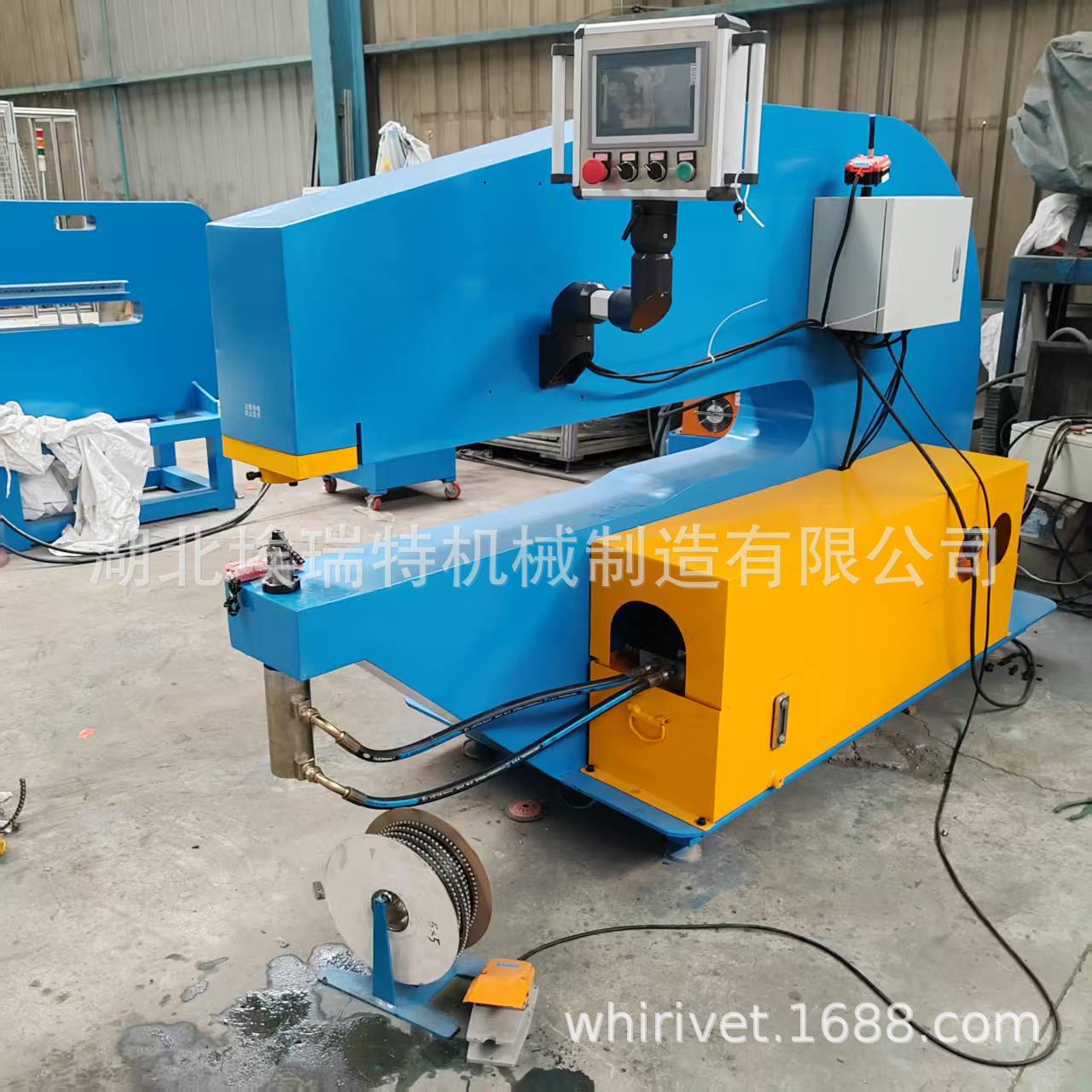 埃瑞特ZCM系列自冲铆接机_自刺穿铆接机铆钉