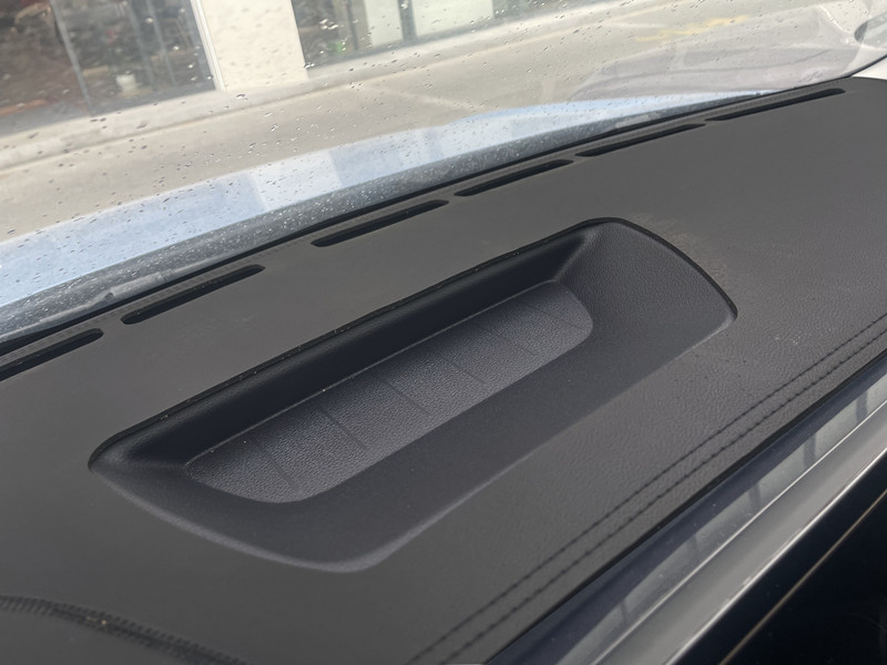 Dashboard Sunscreen Mat for Volkswagen Tharu