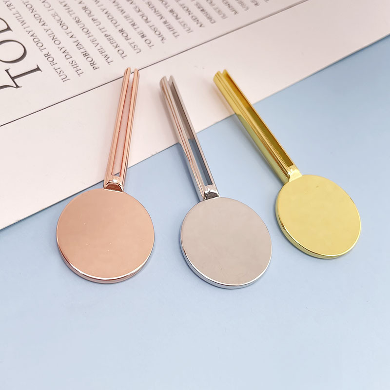 Wholesale toothpaste squeezer metal lazy household hand cream squeeze manual aluminum plastic tube press stick toothpaste squeezer