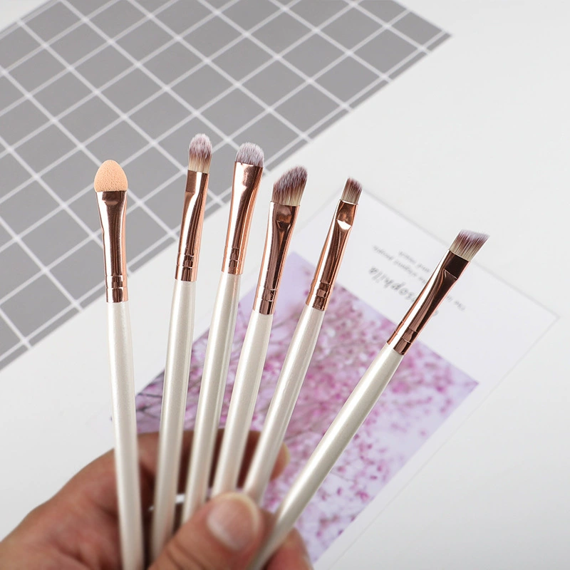 Brush, universal sponge makeup primer