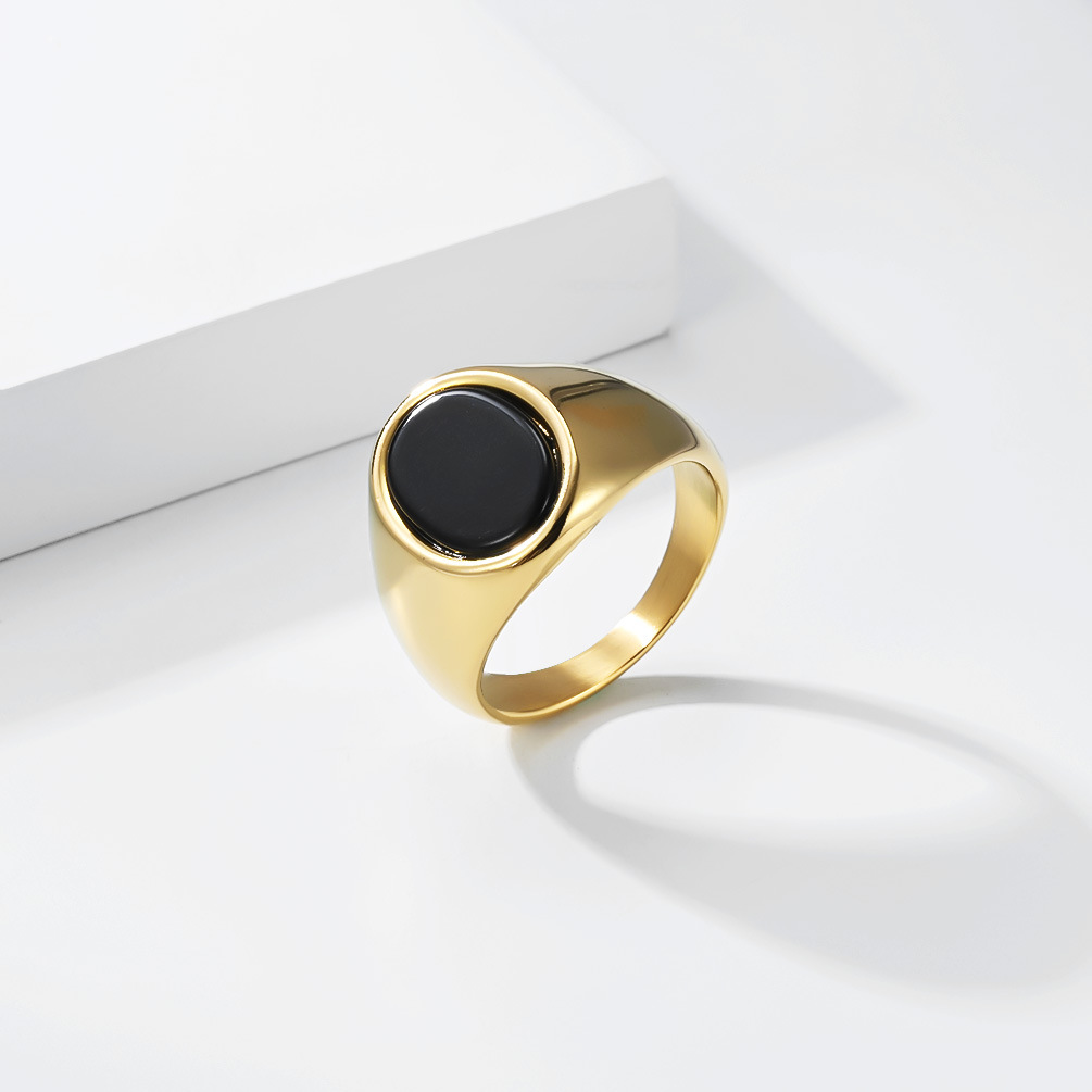 Minimalistischer Herren Ring Aus Edelstahl Mit Schwarzem Schmuckstein_voghion.com
