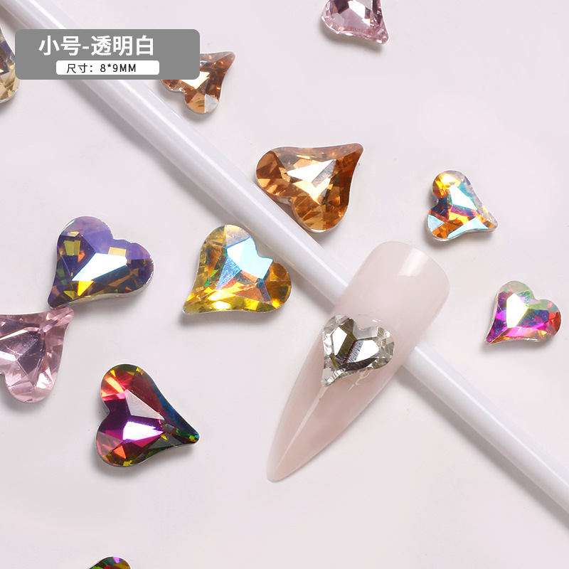 Explosiones japonesas en línea manicuría amor cristal color fantasía perforación de corazón de corazón de corazón gran taladro de cabeza de joyas de braza de la novia