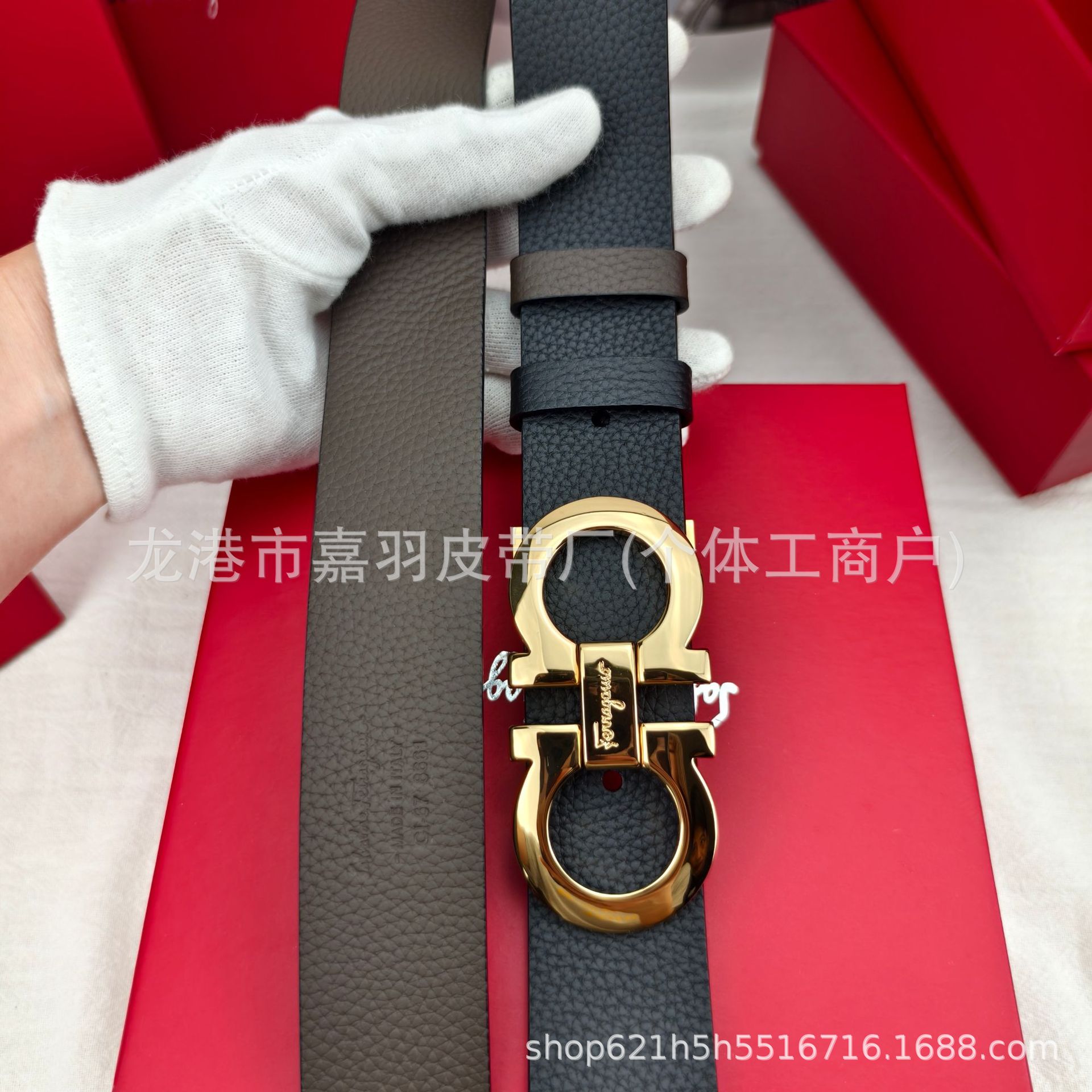 리치 패턴 골드 버클