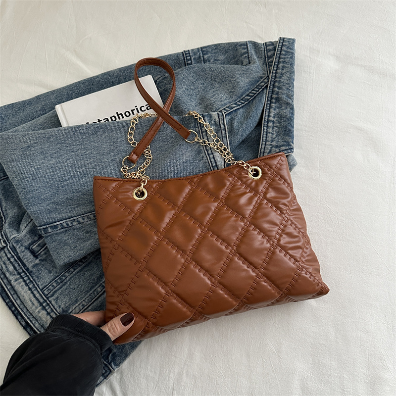 Bolso de gran capacidad de diamante para mujeres 2024 nueva moda de moda de cadena de moda bolso de hombro bolso de mano bolso de compras