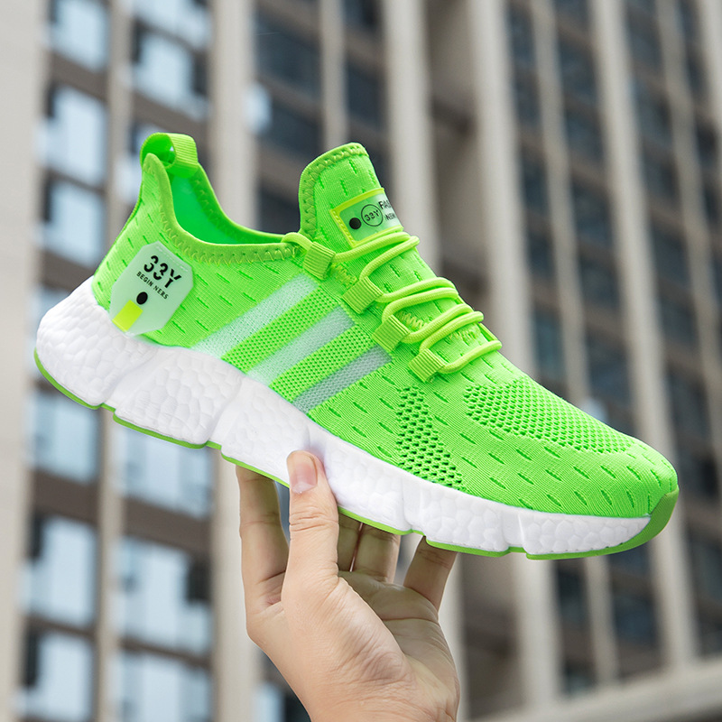 2025 fábrica Douyin nueva combinación de goma de palomitas de maíz inferior transpirable elástico volador zapatos de malla de pareja estilo caliente