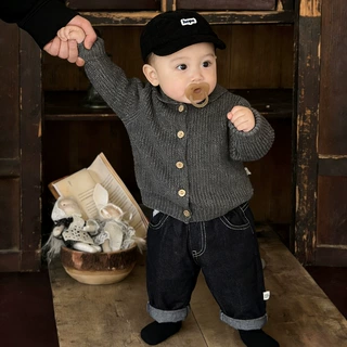 韩版婴儿衣服针织开衫2026春秋季新款宝宝高级感灰色毛衣童装外套