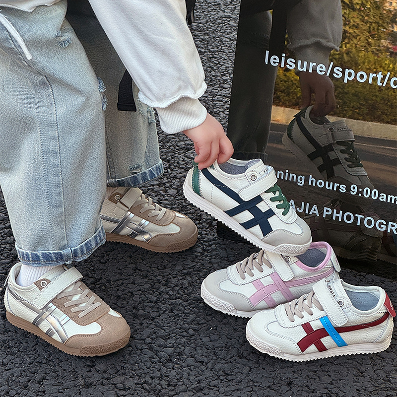 子供靴 2025 春の新スタイルカジュアルソフトソールスポーツシューズ男の子と女の子用ベビーシューズ軽量で多用途な本革子供靴|undefined