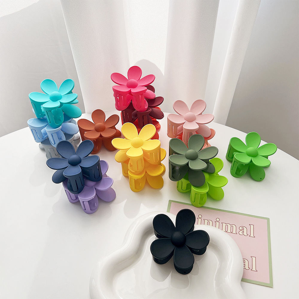 Fashion Frosted Candy Color Flower Shaped Hairpin Hair Clip Hair Accessories display picture 2