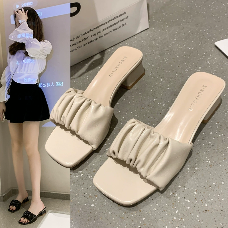 Женские тапочки больших размеров (41-43), модные летние уличные тапочки для женщин, новинка 2024 года, широкие и удобные тапочки для широкой стопы.