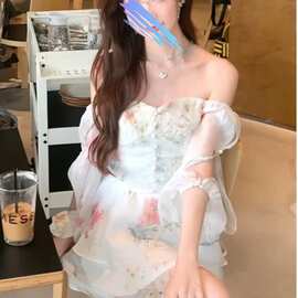 超仙碎花连衣裙女夏季感气质仙女不规则裙收腰小个子短裙跨境代发