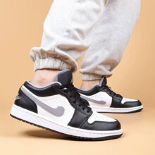 ��ԭ����ЬAJ1�ڰ�Ӱ�ӻ���ŮЬ�͎ͻ@��Ь��1��Ь��H���e�\��Ь
