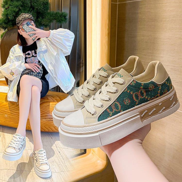 Thick-soled canvas shoes women's 2022 new autumn and winter new fashion niche design color matching lace-up live white shoes