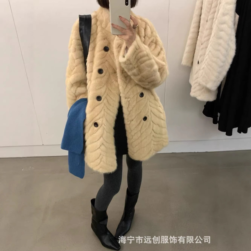 Haining Source Factory Wholesale Korean Style Gold Leaf Mink Double-Breasted Mid-Length Eco-Friendly Fur Women's 25 Winter New Style Plus
