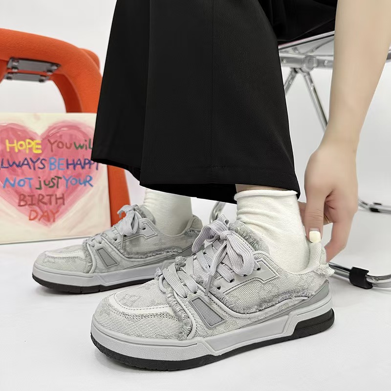 现货情侣小众运动休闲板鞋男夏灰色牛仔布须边复古面包鞋女款