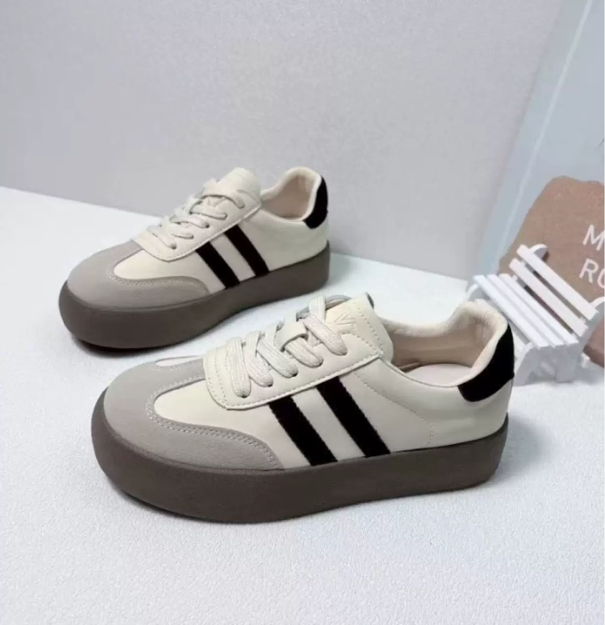 复古板鞋女2025新款夏小白鞋ins潮一脚蹬薄款休闲鞋森系皮面单鞋