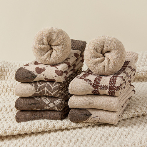 Socks Women's Mid-calf Socks Winter Thickened Warm Terry Socks Bear Socks Autumn and Winter Long Socks Wholesale