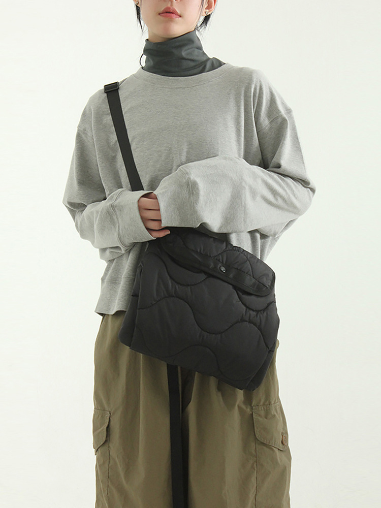 localmansion Nylon Small Wave Quilting Diamond-patterned Shoulder Crossbody Bag_voghion.com