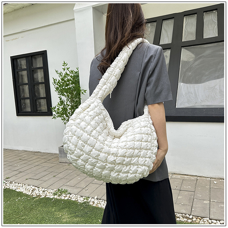 Korean Cloud Bag, Women's Lazy Style Shoulder Bag Pleated Handbag Large Capacity Single Shoulder Casual Bag_voghion.com