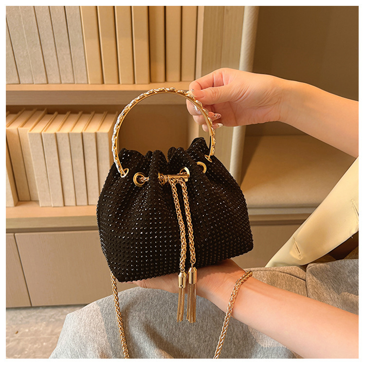 270g Weight Polyester Lining Material Sewing Thread Fashion Element String Closure Type Single Shoulder Strap Strap Type Evening Bag Bags Type Party, Shopping Occasion Pu Leather Material Solid Color Pattern All Seasons Season Women's Gender Streetwear Style Bucket Shape Medium Size Women's Medium Pu Leather Solid Color Streetwear Sewing Thread Bucket String Evening Bag 25