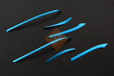 steel car trim — Şüşə kənarı xromları/moldingləri - rear-taillight-trim-blue-1605