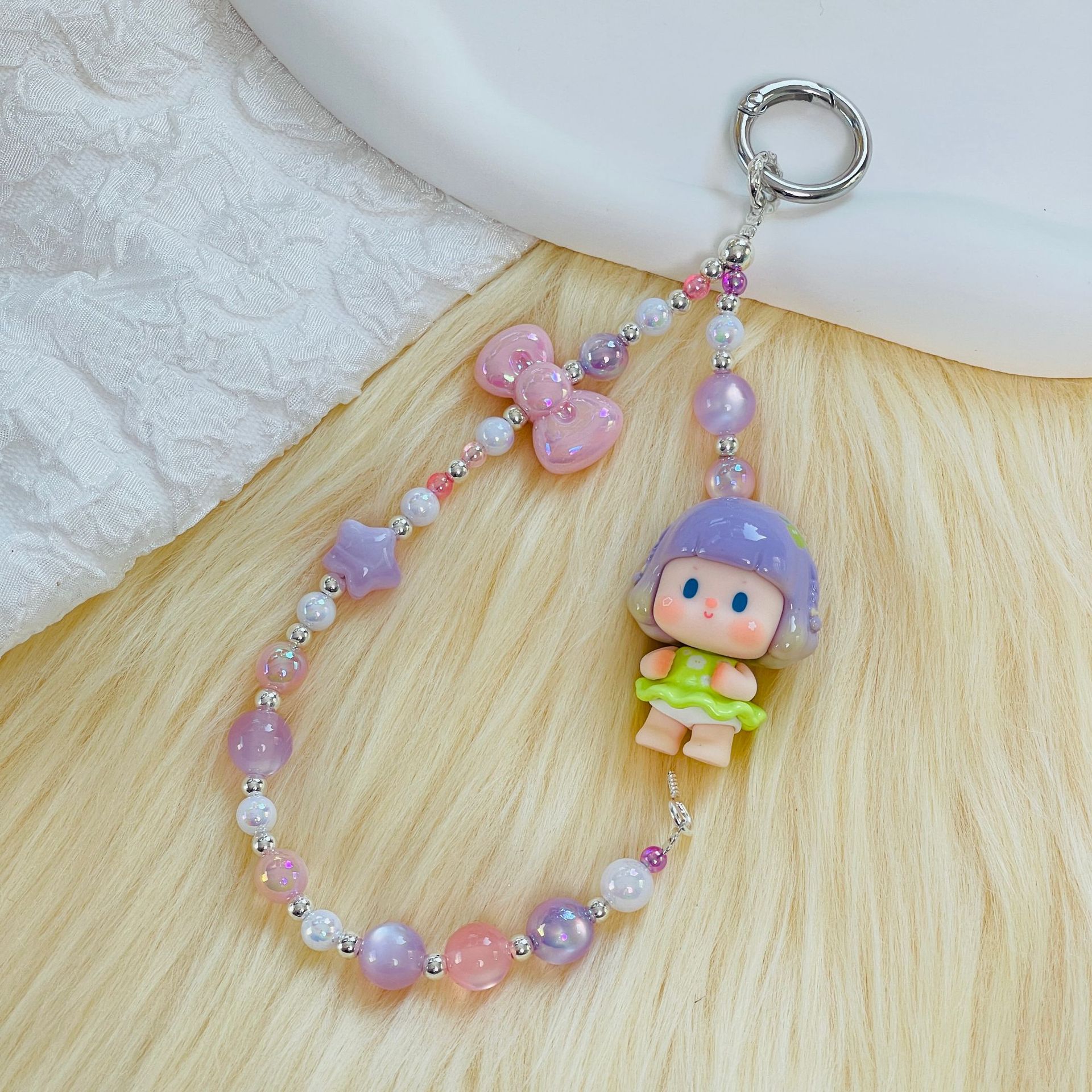 Style 8 (not including baby, only accessories)