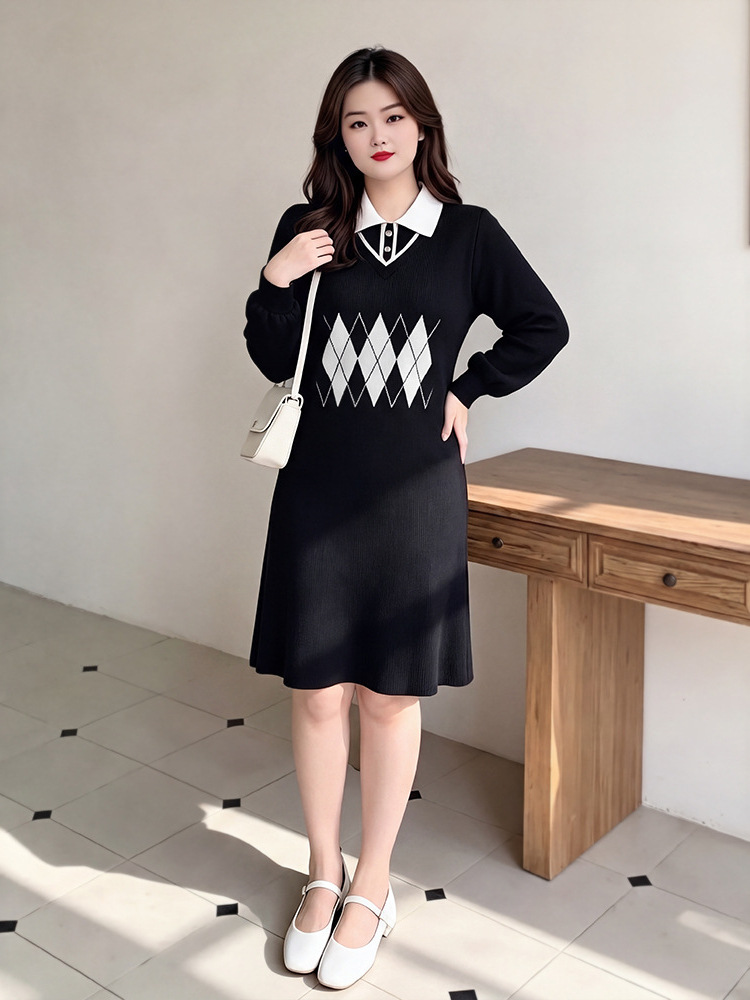 65-160kg Plus Size Women's College Style Sweatshirt Dress for Autumn and Winter, Fashionable Suit Collar Dress for Slightly Plump Women