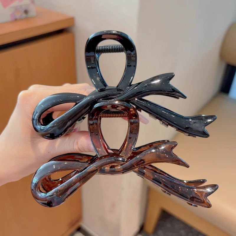 Coreano de alto nivel sensación de gran tamaño abrazadera de arco para mujeres 2024 nuevo cabello de cabello de tiburón temperamento abrazadera de cabello