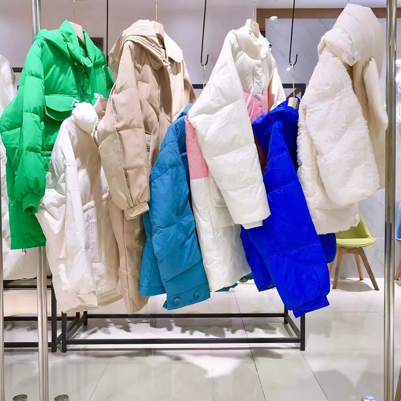 Девятидневный международный пуховик 2023 зимняя мода европейская версия 90 белых утиных пуховиков без шерстяных воротничков