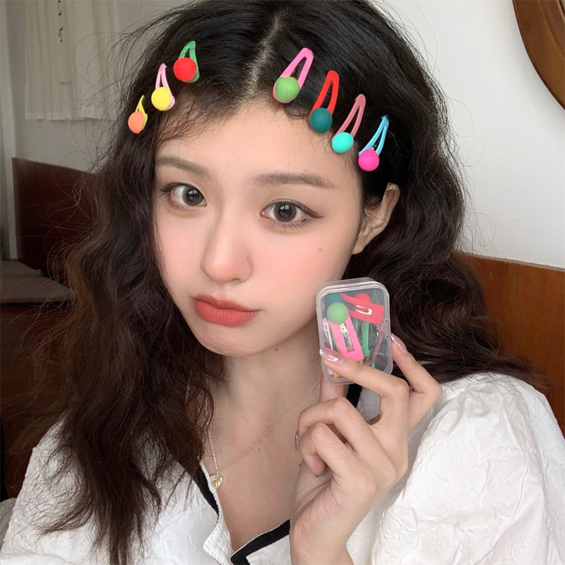 Fashion Cute Candy Color Round Bean Classic Barrettes Side Clip Hairpin display picture 1