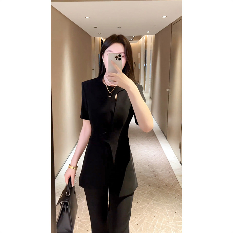 Elegant fashionable small black T-shirt
