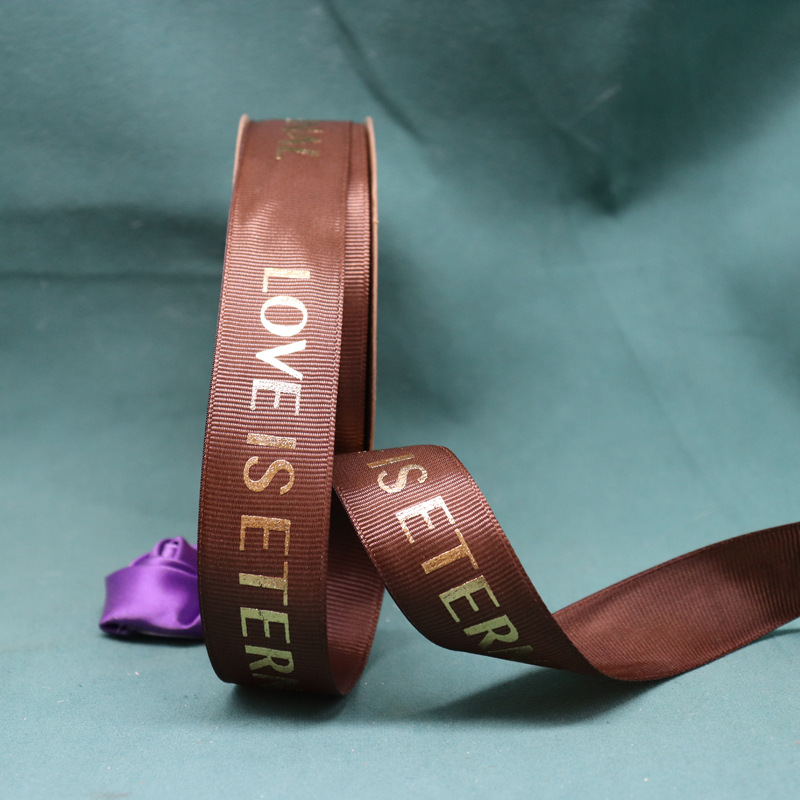 Cinta acanalada personalizada de 2.5 cm con estampado dorado de "love" para embalaje de bodas, envoltura de regalos, Navidad y Año Nuevo.