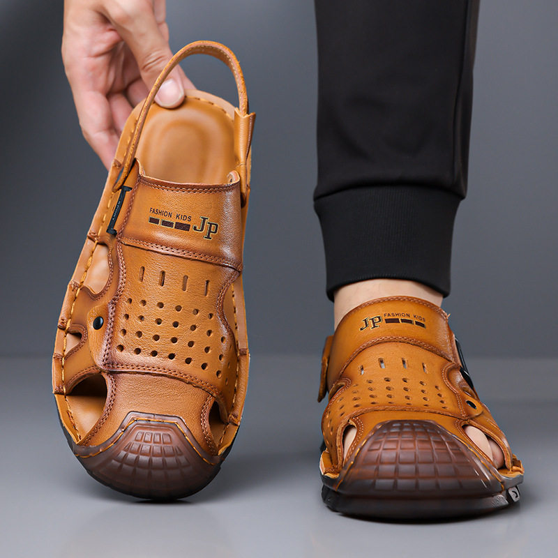 Dép sandal bít mũi nam da bò lớp đầu, đế mềm thân mềm, kiểu xỏ chân hai cách đi — G6951 màu nâu vàng, G6951 màu đen