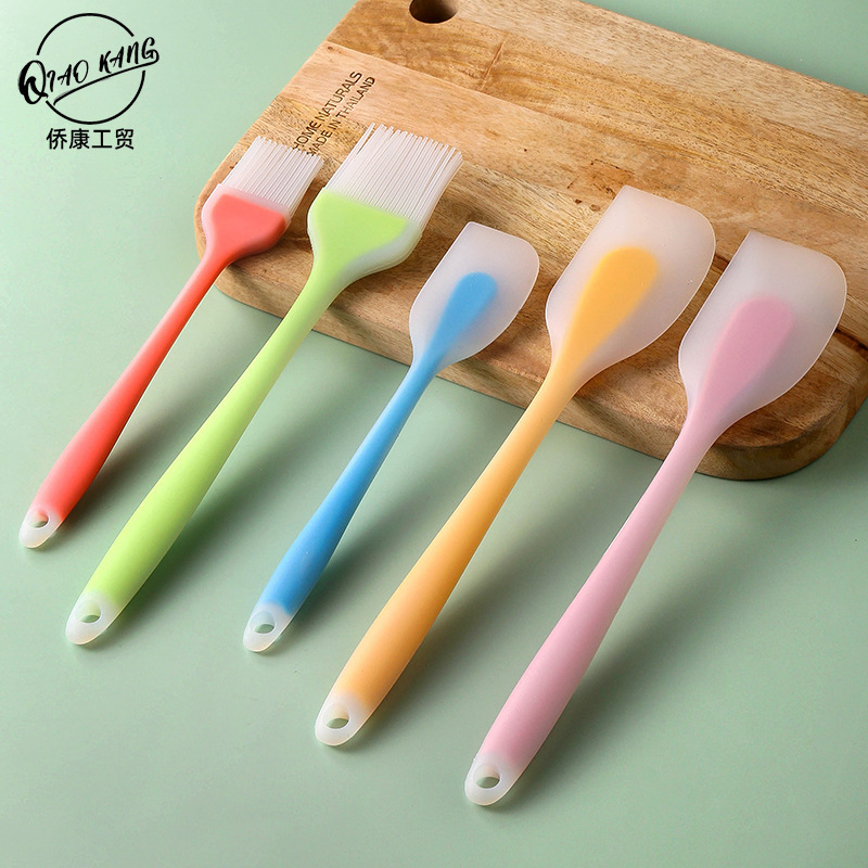 Translucent Silicone Scraper Oil Brush One-piece Cake Cream Stir Spatula Spatula Blade Barbecue Brush Baking Supplies