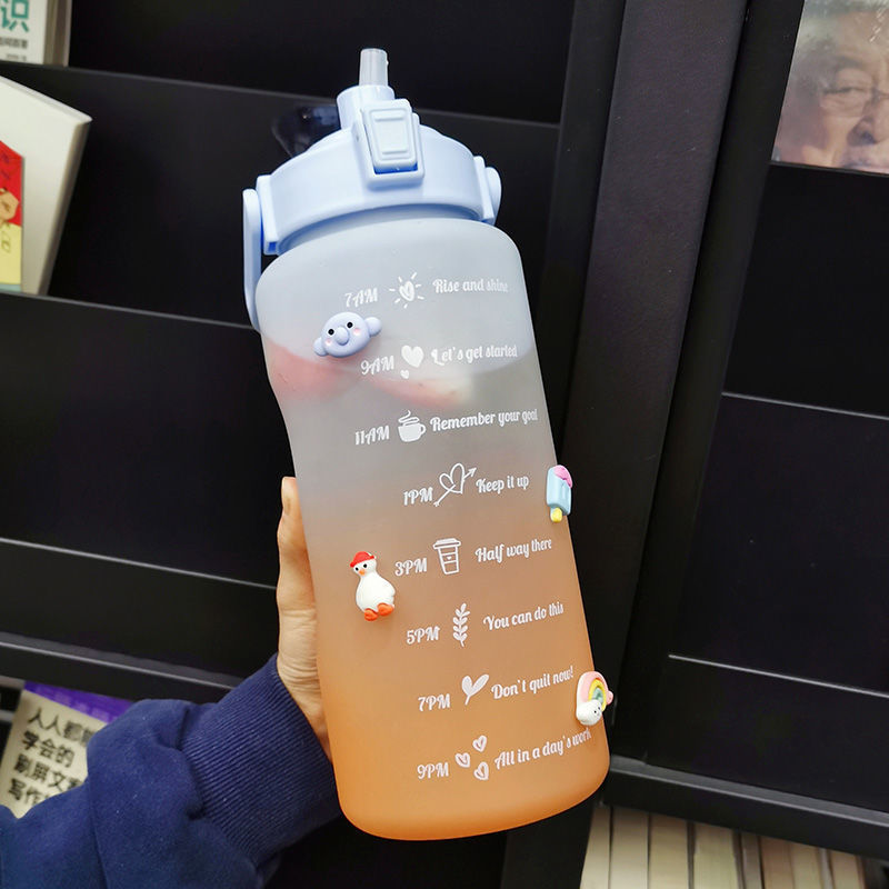 Taza de agua transfronteriza de gran capacidad para estudiantes de entrenamiento militar calibración hervidor de agua para hombres y mujeres acondicionamiento físico taza de agua portátil resistente a altas temperaturas verano