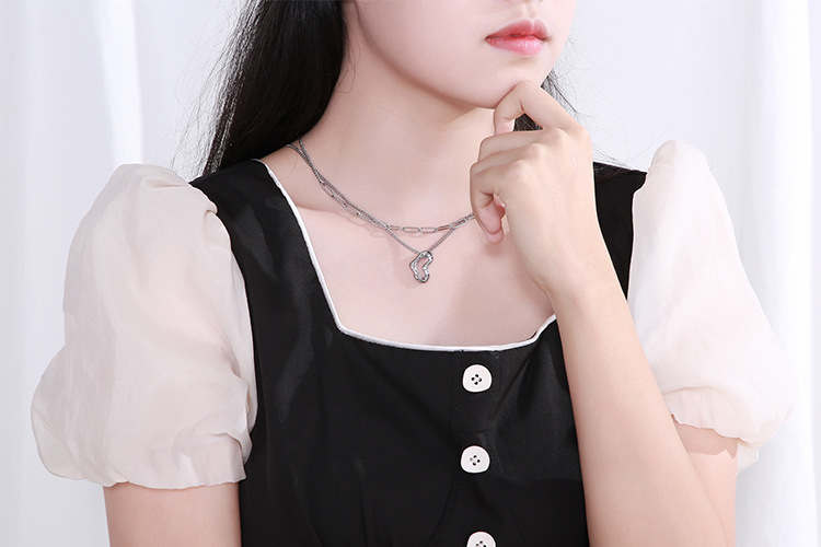 Fashion Style PVD Coated 18K Gold Plated Heart Titanium Steel Fashion Waterproof Non Tarnish Necklace