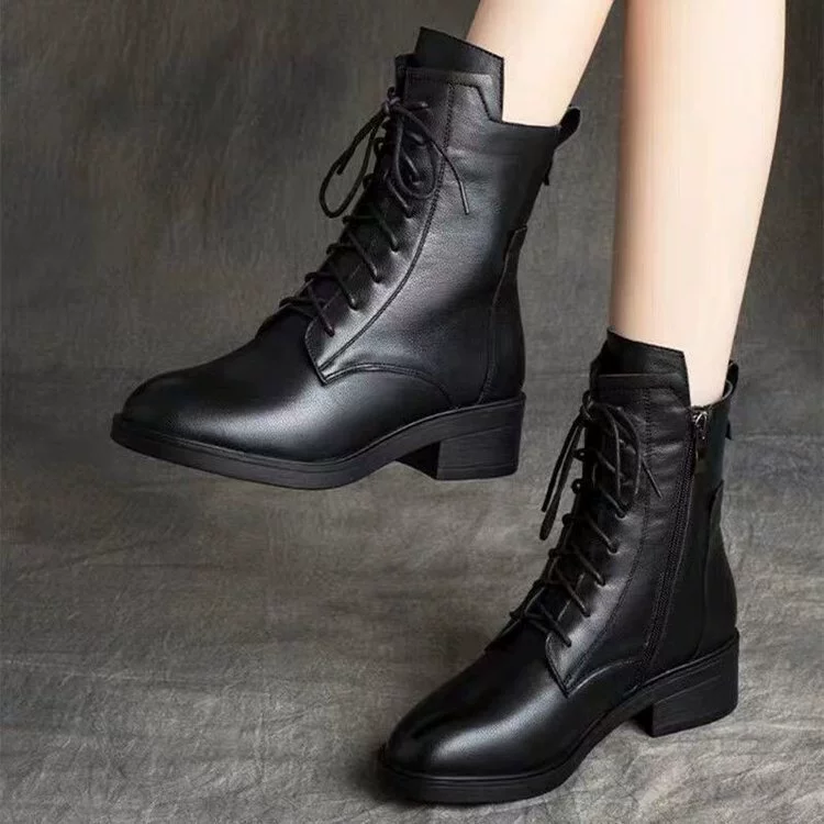 Женские модные сапоги Martin сапоги с толстой подошной английским стилем зимой плюс бархат 2024 новые дикие толстые каблуки короткие сапоги на молнии