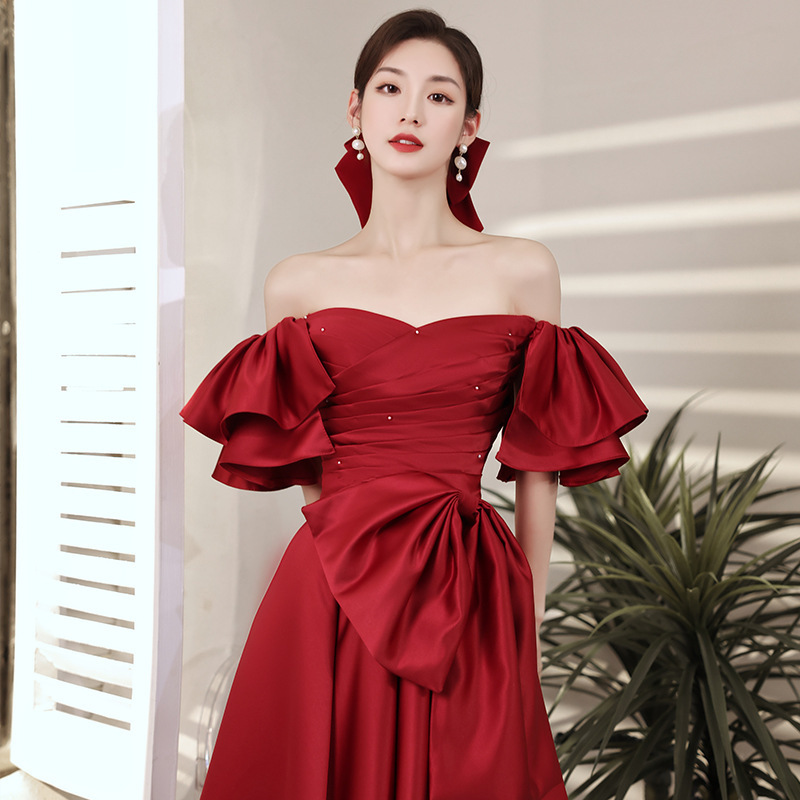 Bride's Toast Dress 2025 Engagement Dress, Arm-Covering, Wedding Summer Elegant Burgundy Slim-Fit Short Sleeve